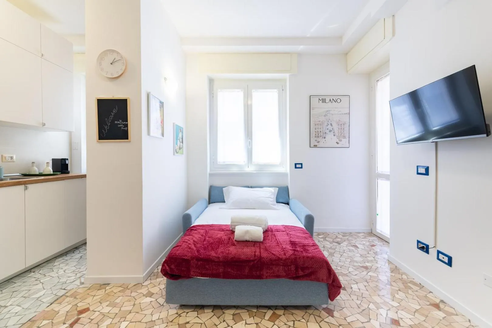 Metro M3 - 10 Min Duomo - Cozy Apt W Balcony And Ac Milán 0*,  Itálie