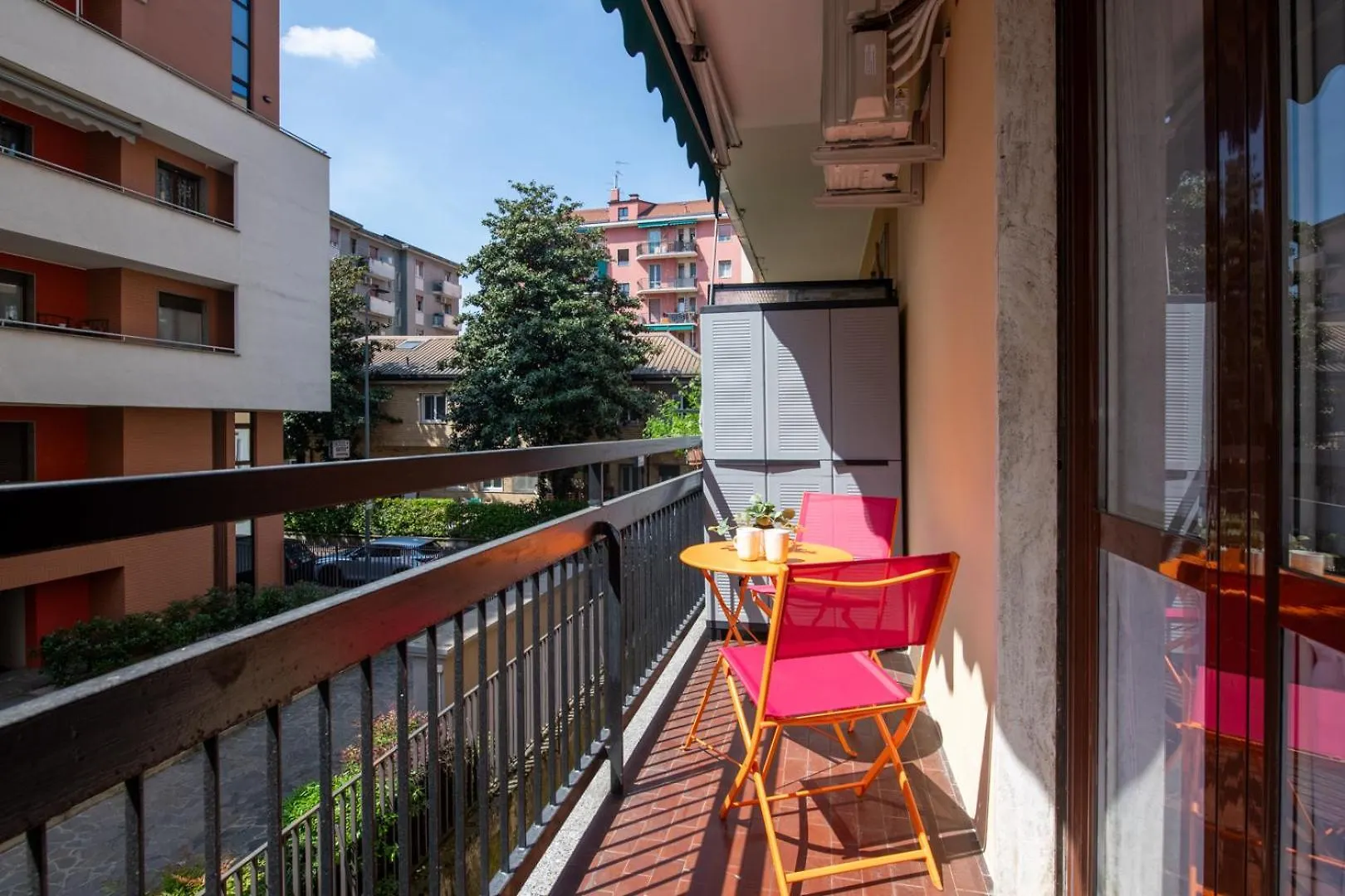 Metro M3 - 10 Min Duomo - Cozy Apt W Balcony And Ac Milán Apartmán